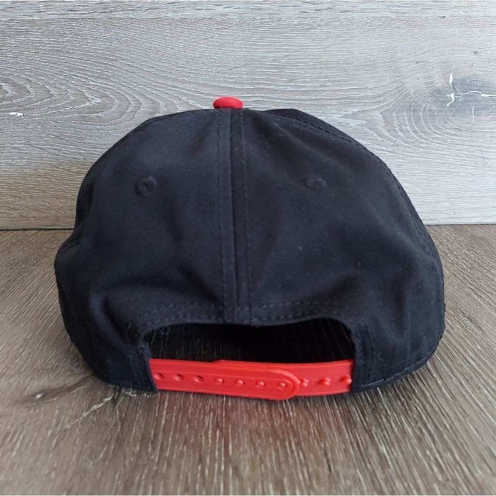 Marvel Deadpool Icon Snapback Hat OSFM - Picture 4 of 6